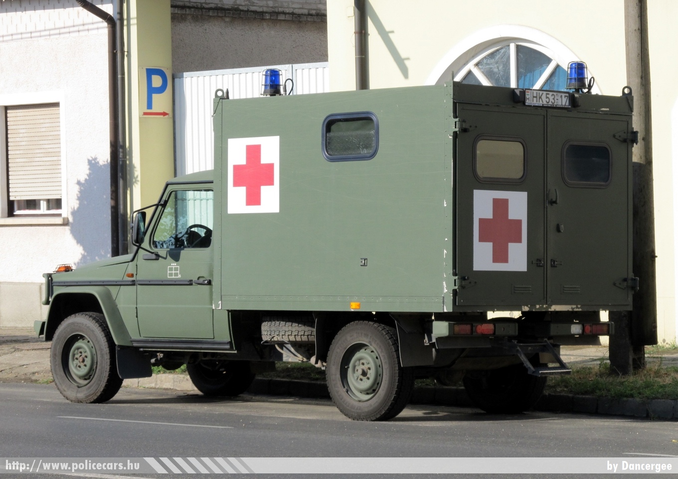 Mercedes-Benz G270 CDI, fotó: Dancergee
Keywords: katonai honvédségi honvédség magyar mentő mentőautó HK53-17