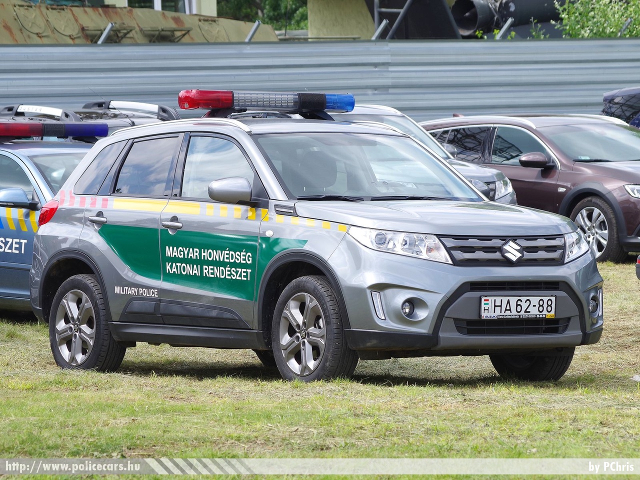 Suzuki Vitara, fotó: PChris
Keywords: katonai honvédségi honvédség rendőr rendészet magyar Magyarország hungarian Hungary military police policecar HA62-88