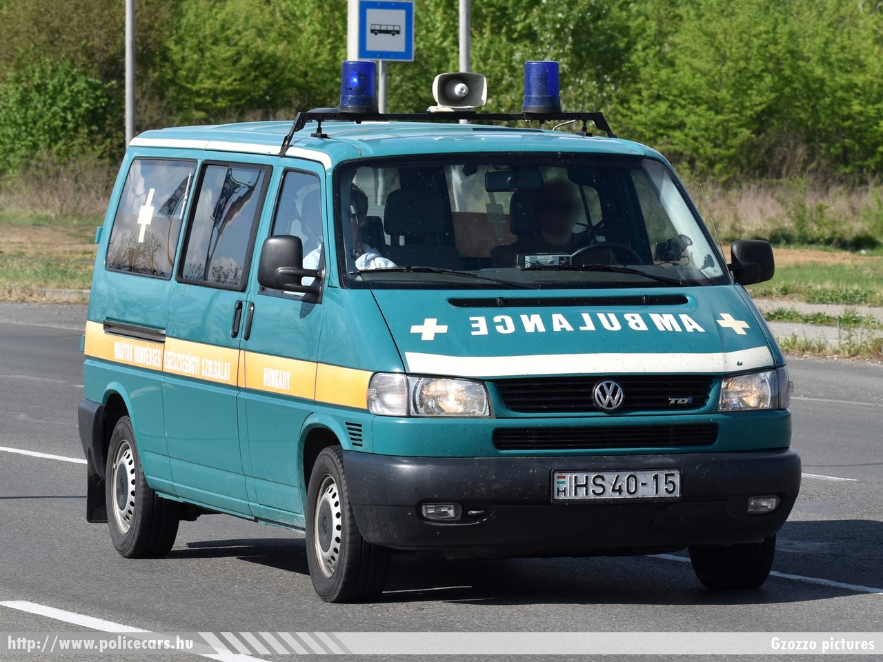 Volkswagen Transporter T4, fotó: Gzozzo pictures
Keywords: katonai honvédségi honvédség magyar mentő mentőautó military ambulance HS40-15