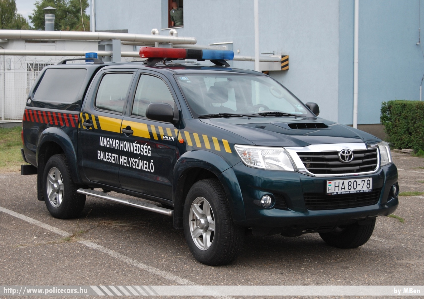 Toyota Hilux, fotó: MBen
Keywords: katonai honvédségi honvédség rendőr rendészet magyar Magyarország hungarian Hungary military police policecar 80-78
