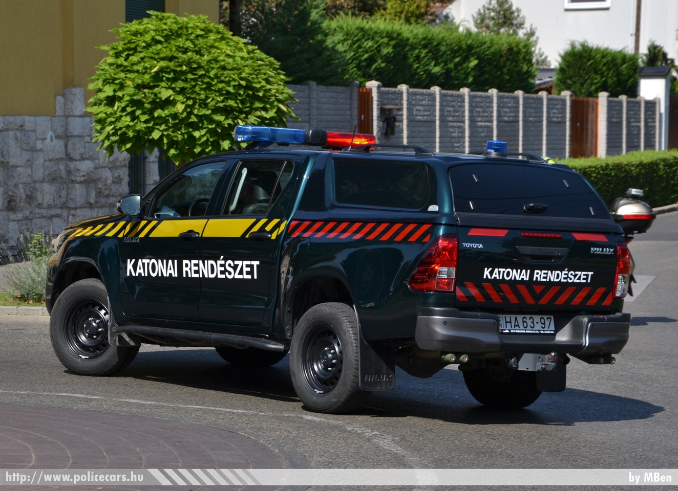 Toyota Hilux, fotó: MBen
Keywords: katonai honvédségi honvédség rendőr rendészet magyar Magyarország hungarian Hungary military police policecar HA63-97