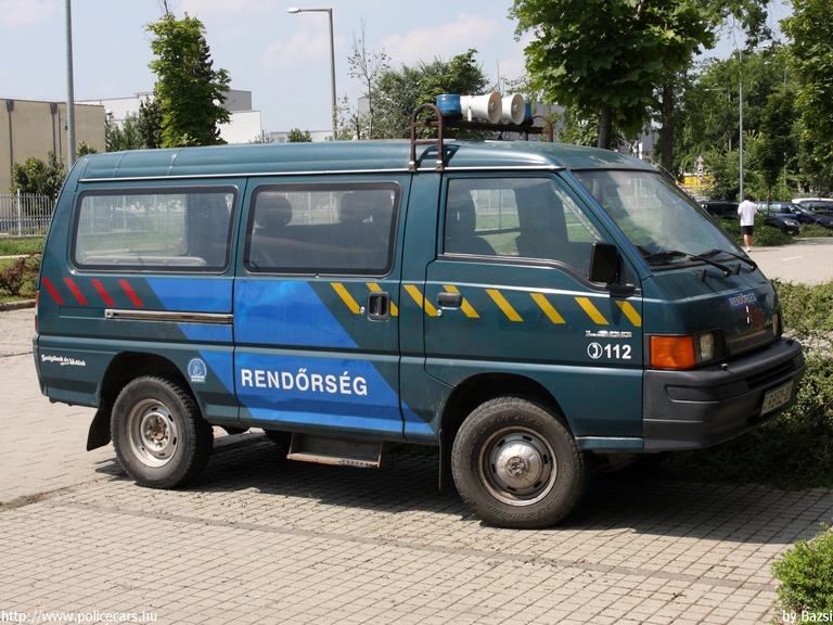 Mitsubishi L300, fotó: Bazsi
Keywords: rendőrség rendőrautó rendőr magyar Magyarország RB52-07