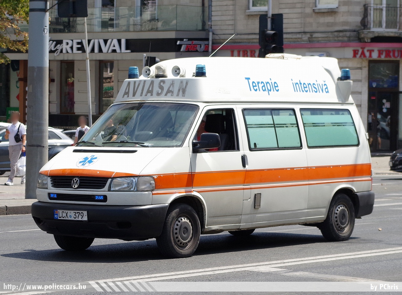 Volkswagen Transporter T4, Aviasan, Terapie intensiva, Chisinau, fotó: PChris
Keywords: ambulance mentő mentőautó moldova moldáv moldovan
