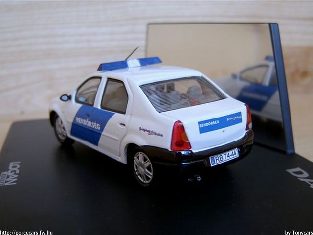 Dacia Logan, modell és fotó: Tonycars
Keywords: modell modellautó rendőr rendőrség rendőrautó