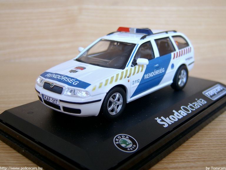 Skoda Octavia, modell és fotó: Tonycars
Keywords: modell modellautó rendőr rendőrség rendőrautó