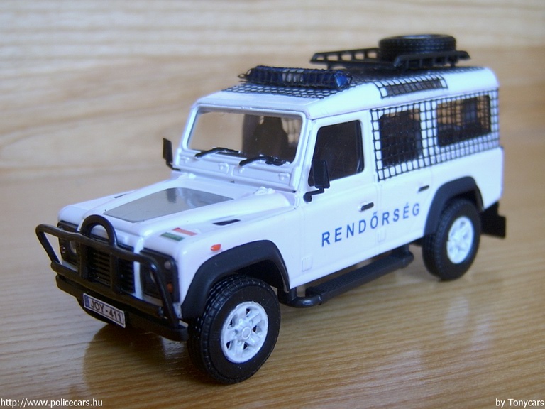 Land Rover Defender, modell és fotó: Tonycars
Keywords: modell modellautó rendőr rendőrség rendőrautó