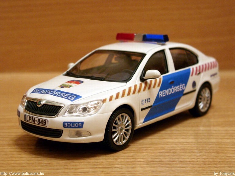 Skoda Octavia II, modell és fotó: Tonycars
Keywords: modell modellautó rendőr rendőrség rendőrautó