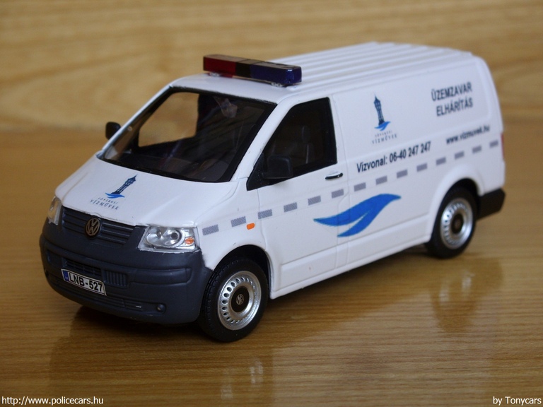 Volkswagen Transporter T4, modell és fotó: Tonycars
Keywords: modell modellautó vízmûvek LNB-527
