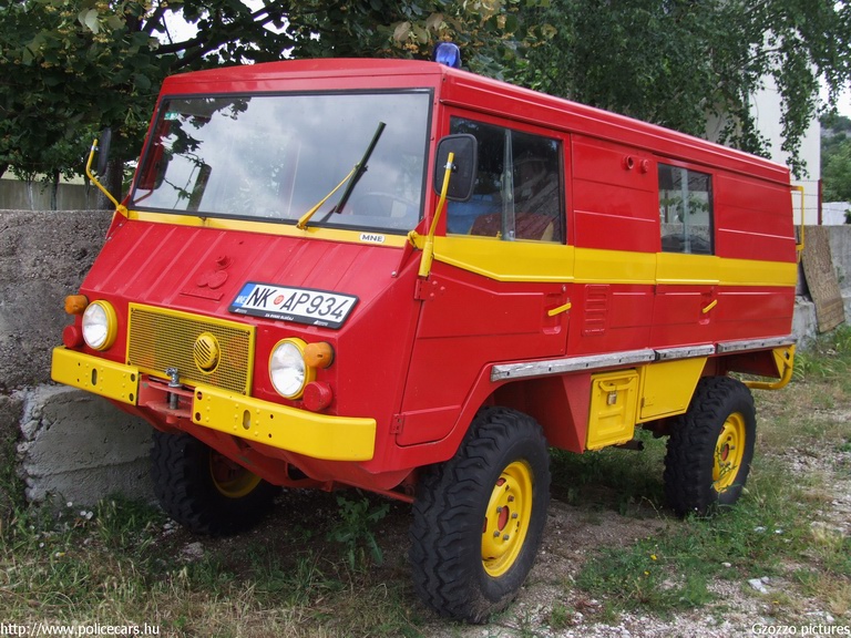 Pinzgauer, fotó: Gzozzo pictures
Keywords: montenegrói Montenegró tûzoltó tûzoltóautó tûzoltóság crna gora