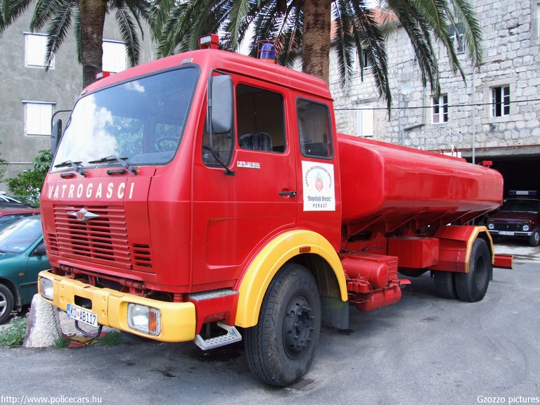 FAP 1620, Perast, fotó: Gzozzo pictures
Keywords: montenegrói Montenegró tûzoltó tûzoltóautó tûzoltóság crna gora