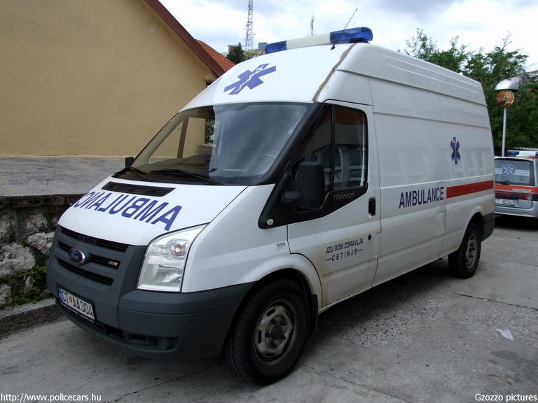 Ford Transit, fotó: Gzozzo pictures
Keywords: montenegrói Montenegró mentő mentőautó crna gora