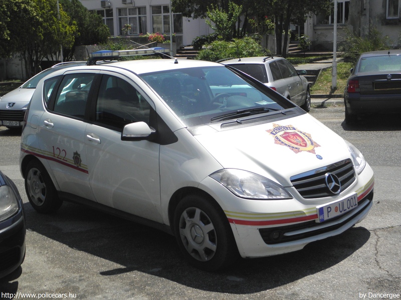 Mercedes-Benz A160, fotó: Dancergee
Keywords: rendőr rendőrautó rendőrség montenegrói Montenegró Crna Gora