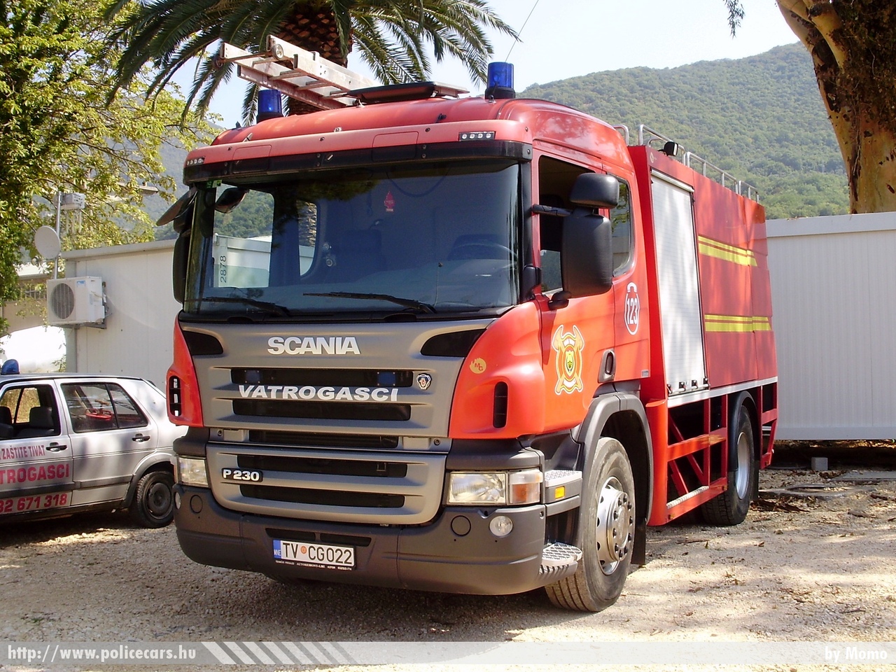 Scania P230, fotó: Momo
Keywords: montenegrói Montenegró tûzoltó tûzoltóautó tûzoltóság crna gora firetruck fire