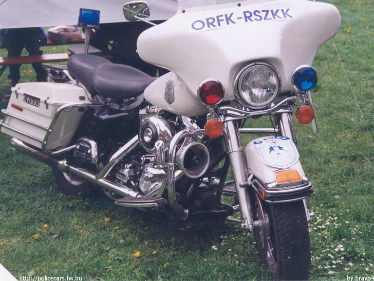 Harley-Davidson Electra Glide Police, fotó: bravo4
Keywords: magyar magyarország rendőr rendőrmotor rendőrség