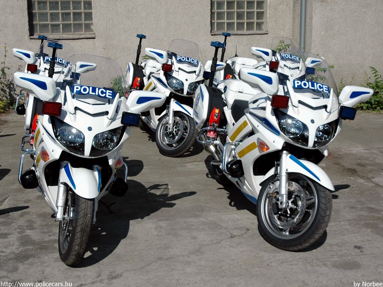Yamaha FJR 1300 A, fotó: Norbee
Keywords: magyar magyarország rendőr rendőrmotor rendőrség