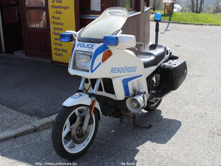 BMW K75RT, fotó: Bazsi
Keywords: magyar magyarország rendőr rendőrmotor rendőrség