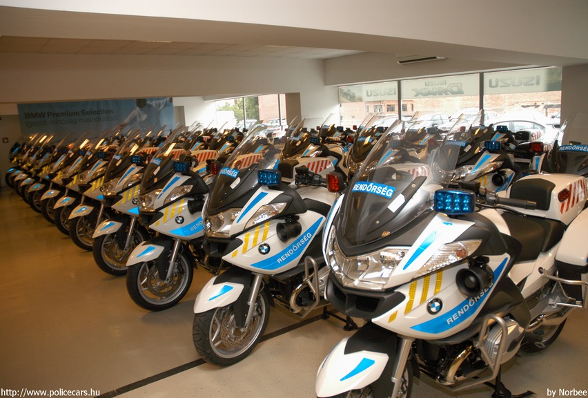 BMW R900RT-P, fotó: Norbee
Keywords: rendőr rendőrmotor rendőrség magyar Magyarország