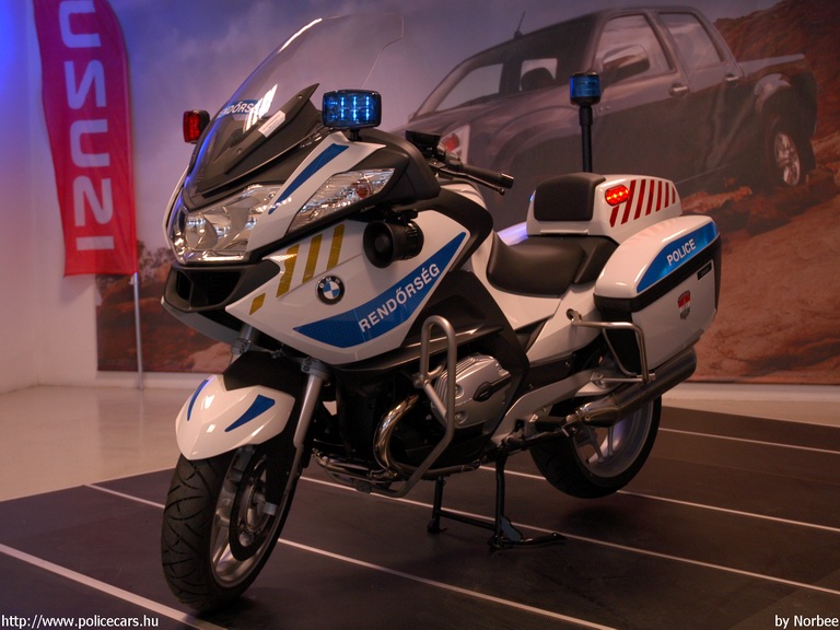 BMW R900RT-P, fotó: Norbee
Keywords: rendőr rendőrmotor rendőrség magyar Magyarország