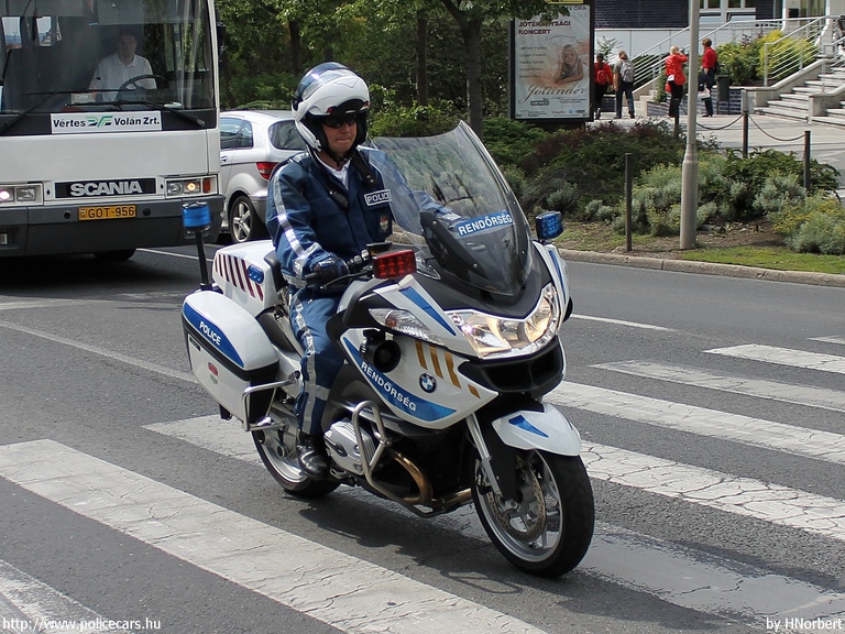 BMW R900RT-P, fotó: HNorbert
Keywords: rendőr rendőrmotor rendőrség magyar Magyarország