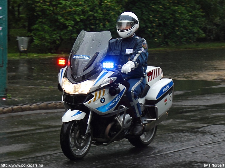 BMW R900RT-P, fotó: HNorbert
Keywords: rendőr rendőrmotor rendőrség magyar Magyarország