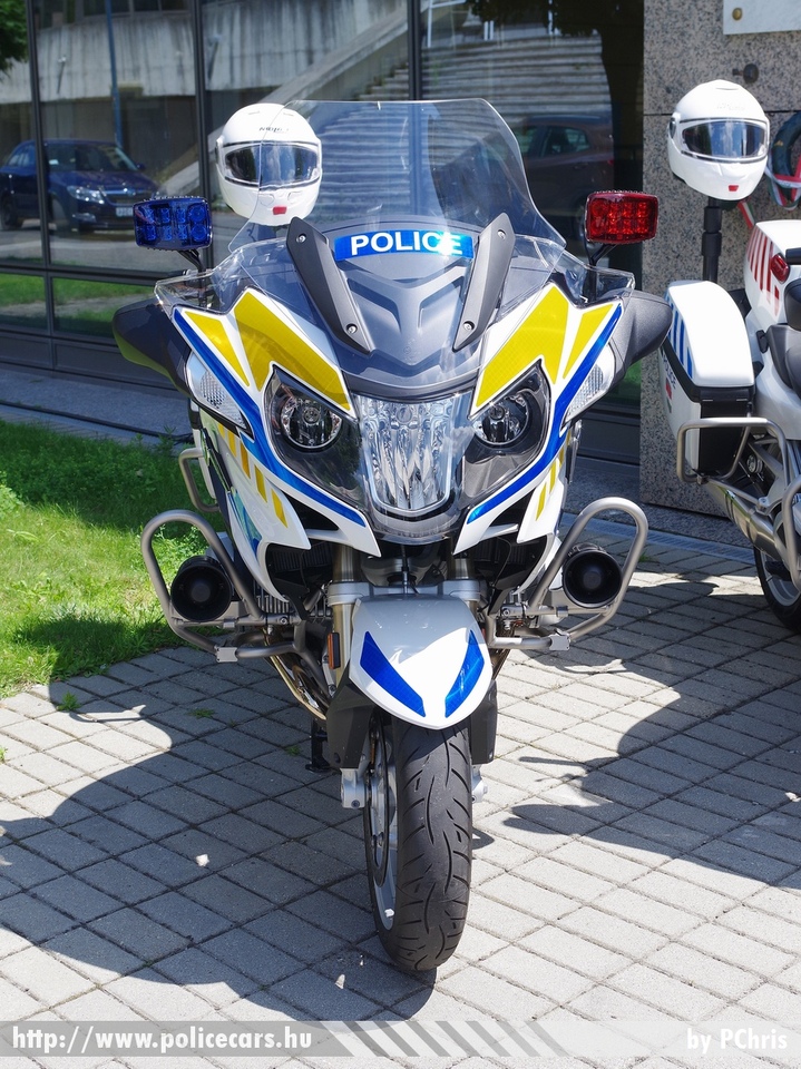 BMW R1200RT-P-LC, fotó: PChris
Keywords: motor rendőr rendőrmotor rendőrség magyar Magyarország police Hungary hungarian policebike policemotorcycle