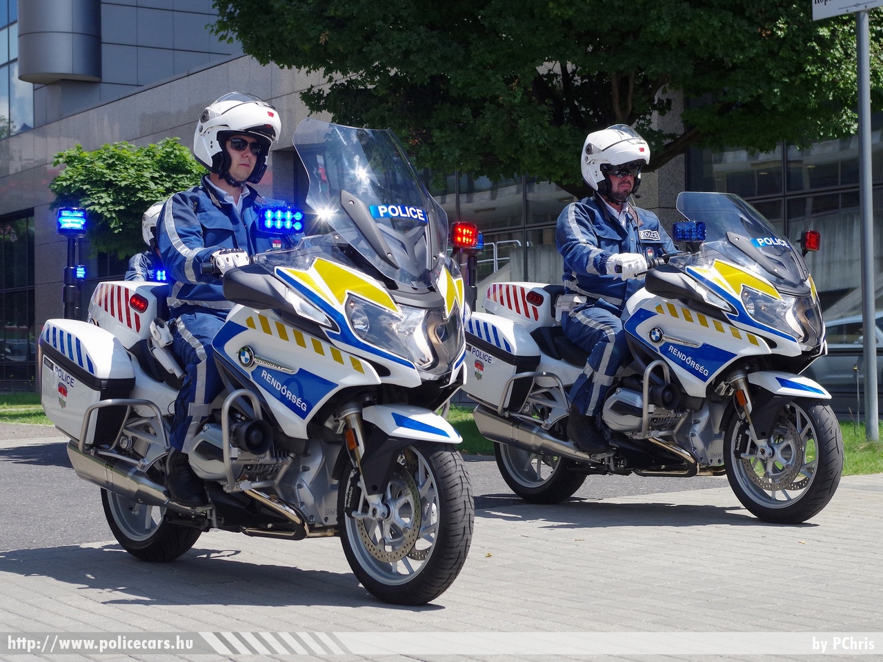 BMW R1200RT-P-LC, fotó: PChris
Keywords: motor rendőr rendőrmotor rendőrség magyar Magyarország police Hungary hungarian policebike policemotorcycle