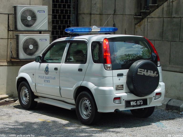 Perodua Kembara, fotó: Cspetya
Keywords: maláj Malajzia rendőr rendőrautó rendőrség malaysian Malaysia police policecar