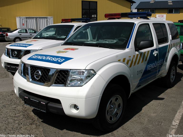 Nissan Pathfinder, fotó: Norbee
Keywords: rendőrség rendőrautó rendőr Hungary hungarian police policecar  magyar Magyarország