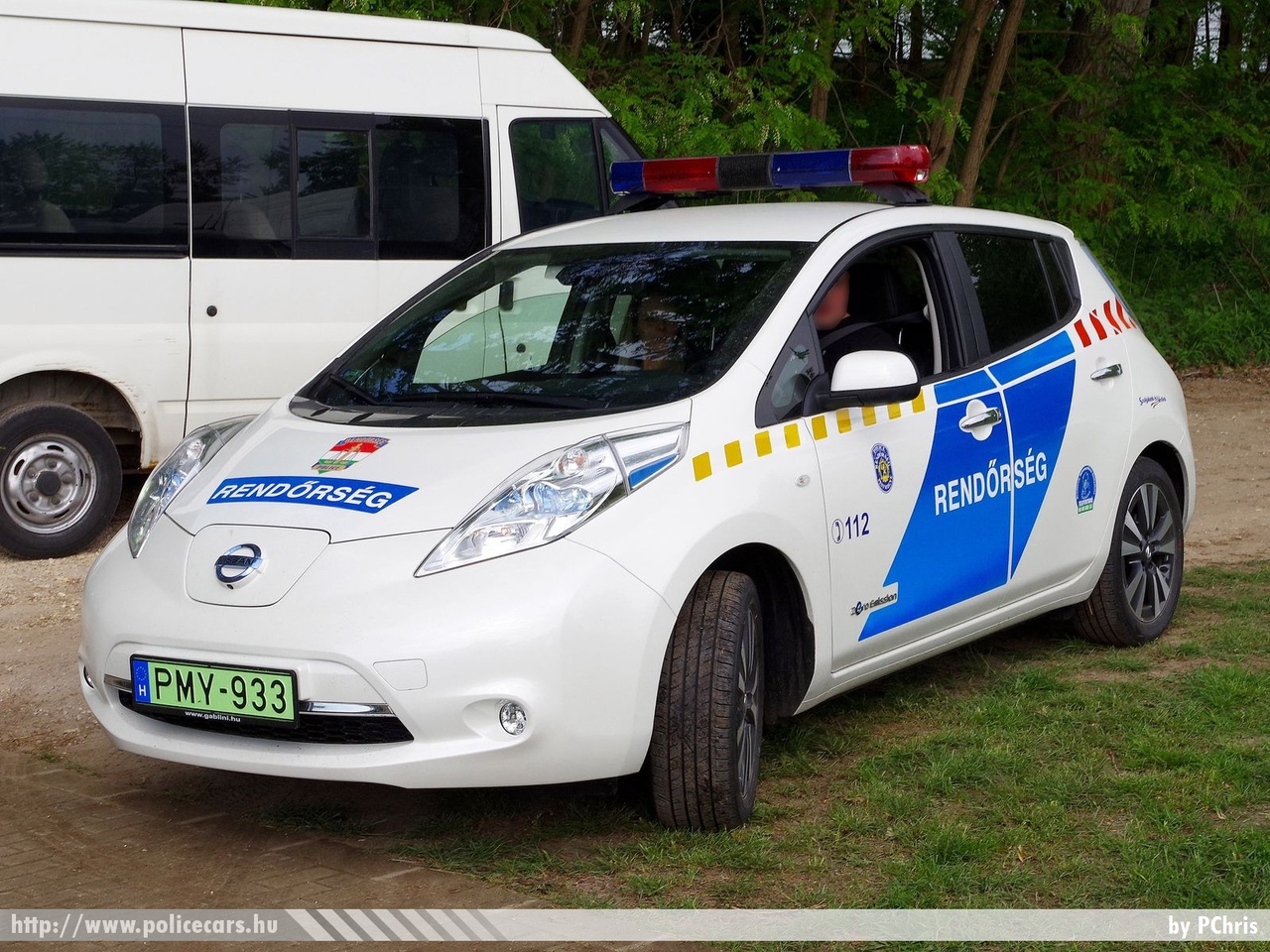 Nissan Leaf, fotó: PChris
Keywords: magyar Magyarország rendőr rendőrautó rendőrség Hungary hungarian police policecar PMY-933