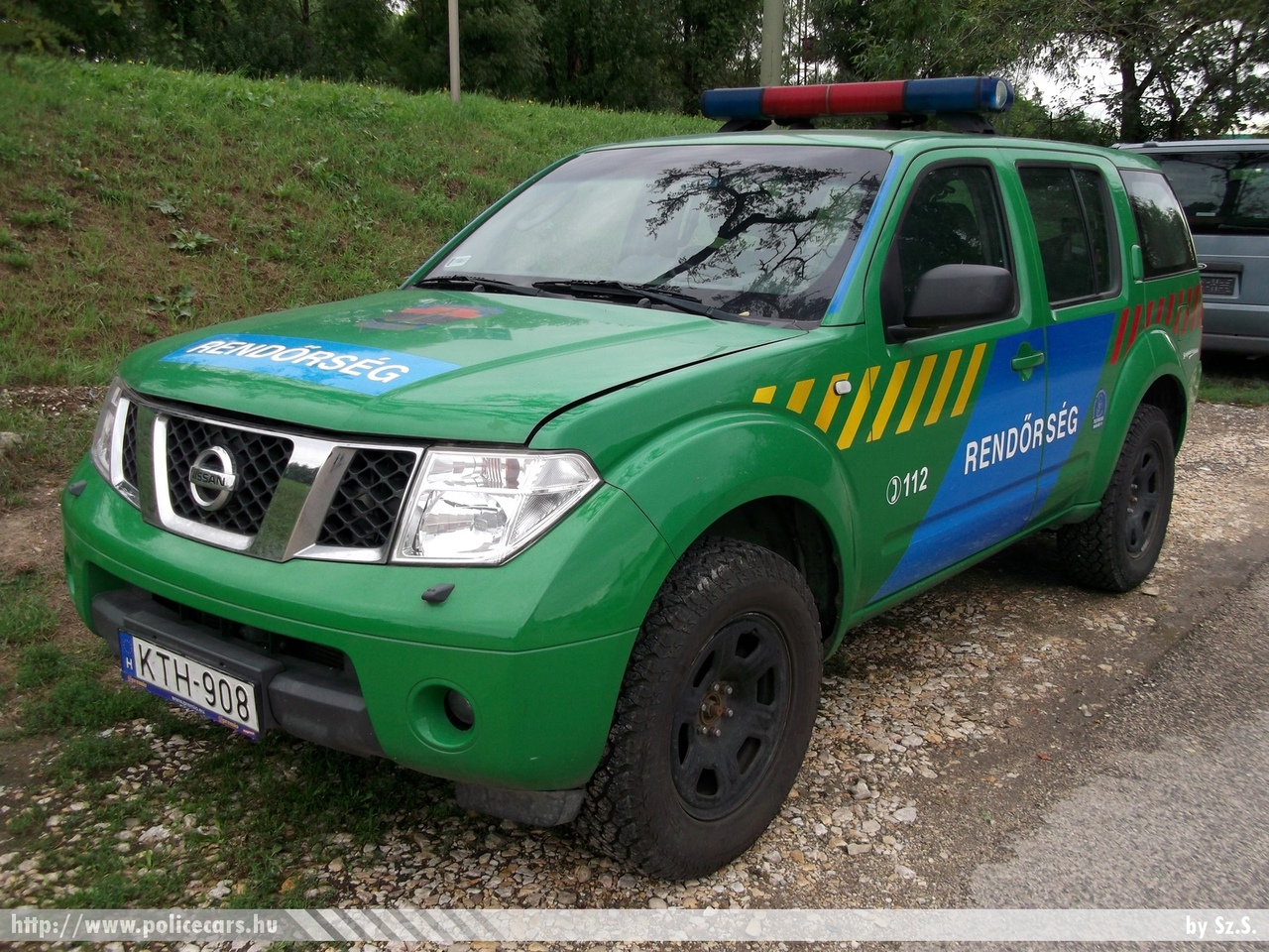 Nissan Pathfinder, fotó: Sz.S.
Keywords: magyar Magyarország rendőr rendőrautó rendőrség Hungary hungarian police policecar KTH-908