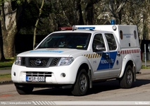 nissan094.jpg