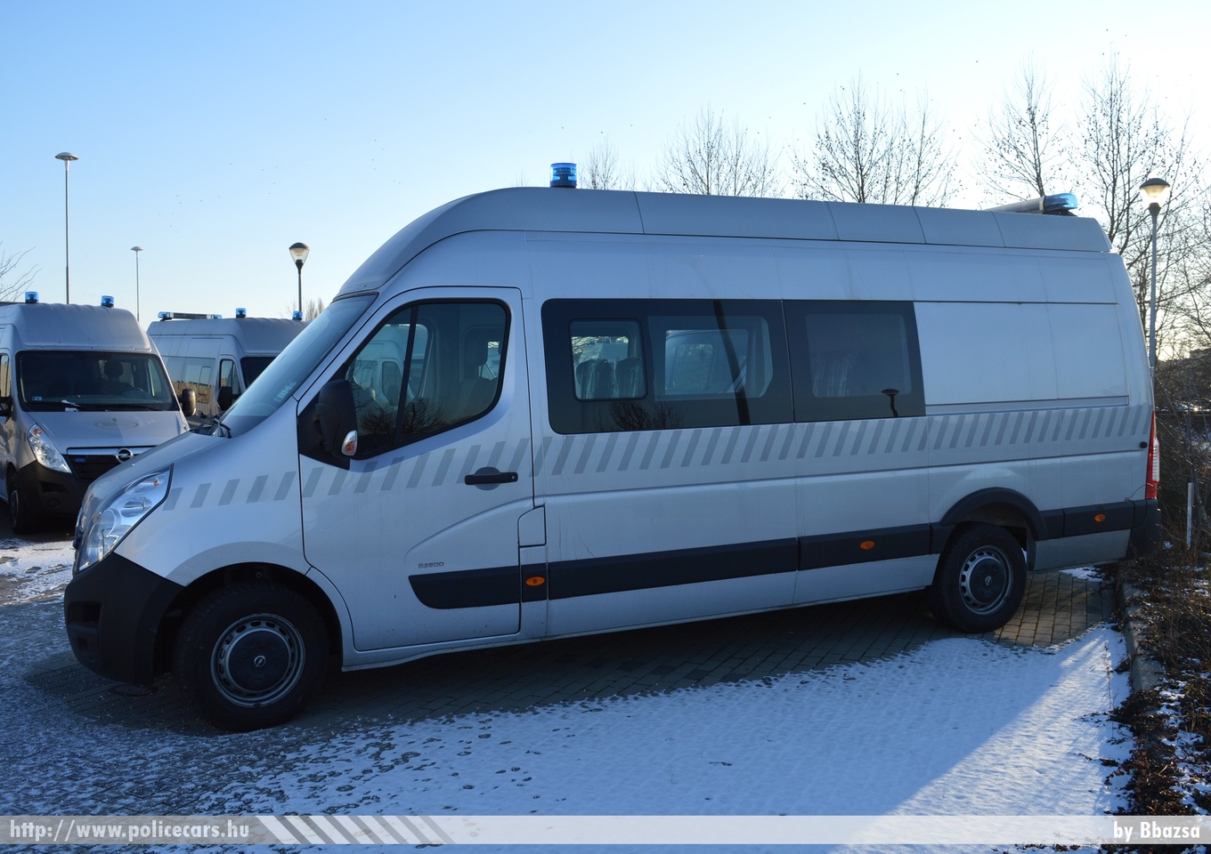 Opel Movano, Nemzeti Közlekedési Hatóság (Nemzeti Fejlesztési Minisztérium), fotó: Bbazsa
Keywords: magyar Magyarország hungarian Hungary NKH