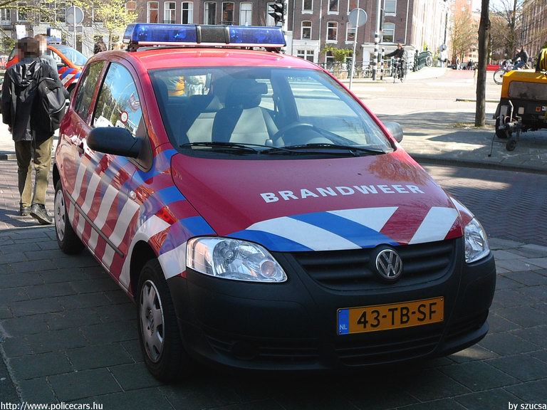 VW Fox, fotó: szucsa
Keywords: tûzoltó tûzoltóautó tûzoltóság Hollandia holland Brandweer