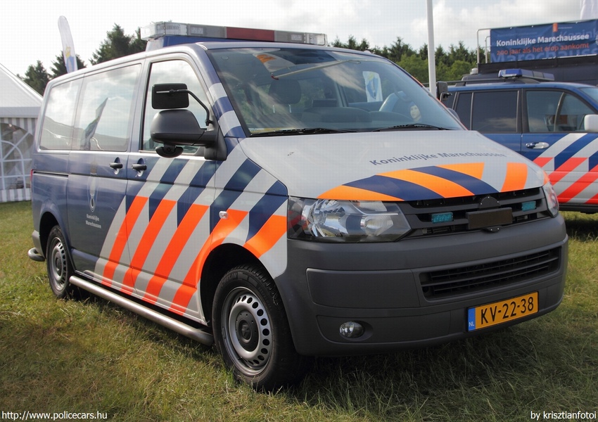 Volkswagen Transporter T5 facelift, fotó: krisztianfotoi
Keywords: holland Hollandia katonai