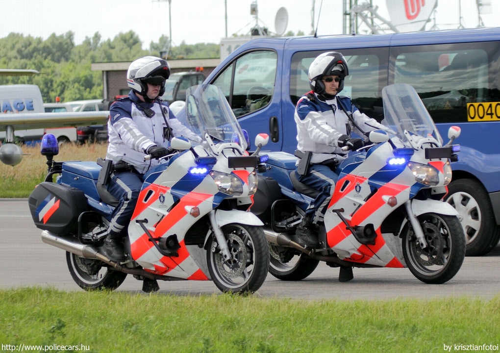 Yamaha FJR1300K, fotó: krisztianfotoi
Keywords: holland Hollandia rendőr rendőrmotor rendőrség katonai rendész