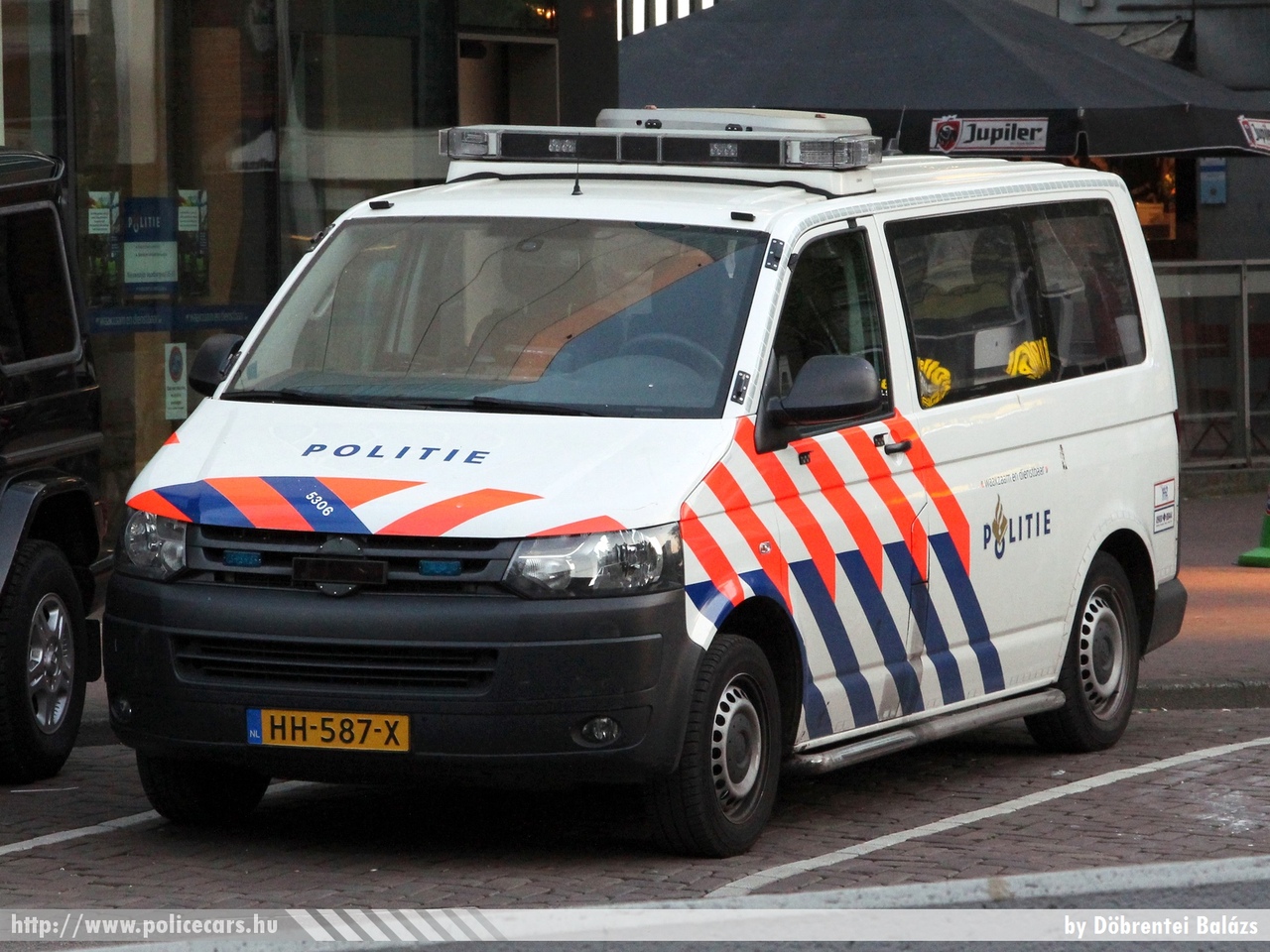 Volkswagen Transporter T5 facelift, fotó: Döbrentei Balázs
Keywords: rendőr rendőrautó rendőrség Hollandia holland police policecar Netherlands dutch