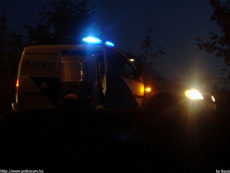 Opel Combo, fotó: Bazsi
Keywords: rendőrség rendőr rendőrautó magyar Magyarország police policecar hungarian Hungary