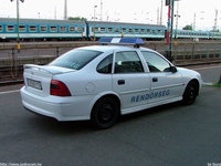 opel182.jpg