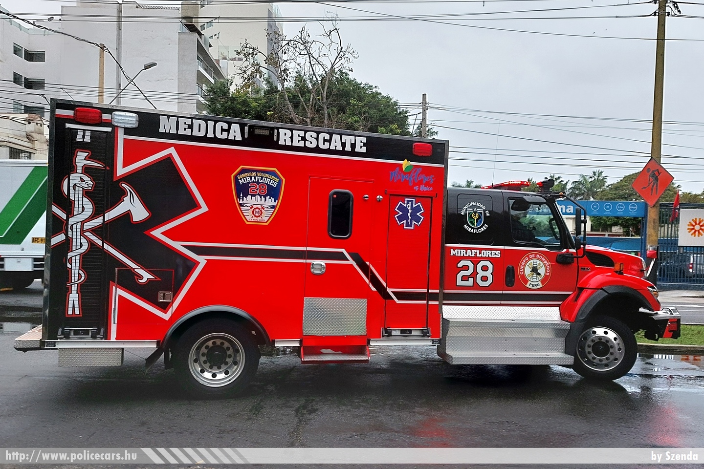 Spartan, Miraflores, fotó: Szenda
Keywords: peru peruvian ambulance mentő mentőautó fire firetruck tûzoltó tûzoltóautó