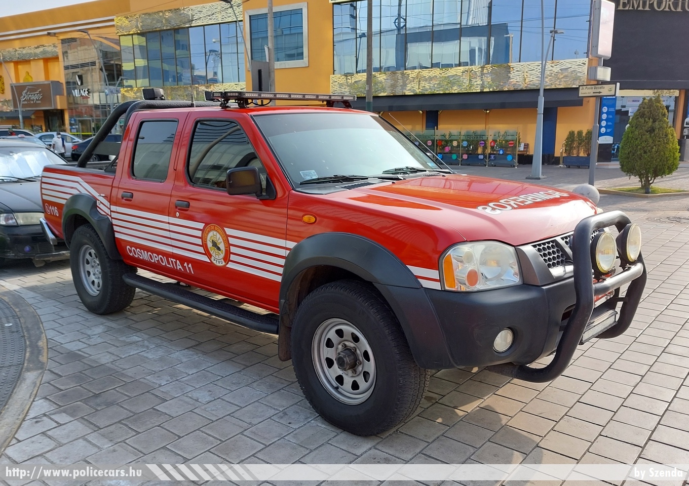 Nissan Navara, Compañía de Bomberos Voluntarios "Cosmopolita" 11, San Borja, fotó: Szenda
Keywords: peru peruvian fire firetruck tûzoltó tûzoltóautó