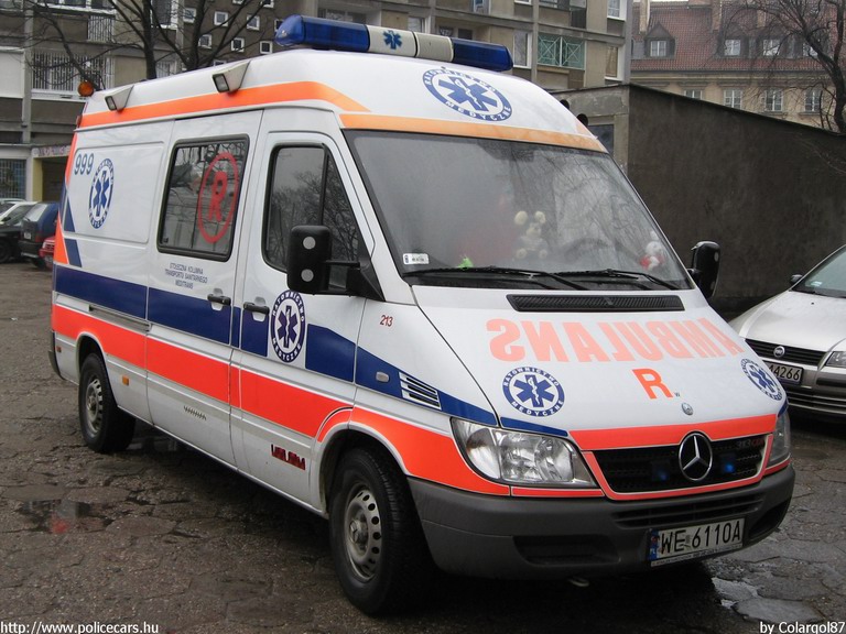 Mercedes Sprinter, fotó: Colargol87
Keywords: mentő mentőautó Lengyelország lengyel