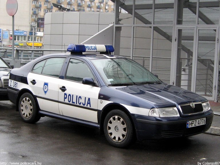 Skoda Octavia, fotó: Colargol87
Keywords: rendőr rendőrautó rendőrség lengyel Lengyelország