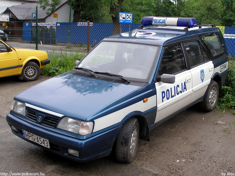 FSO Polonez, fotó: Aldo
Keywords: lengyel lengyelország rendőr rendőrautó rendőrség