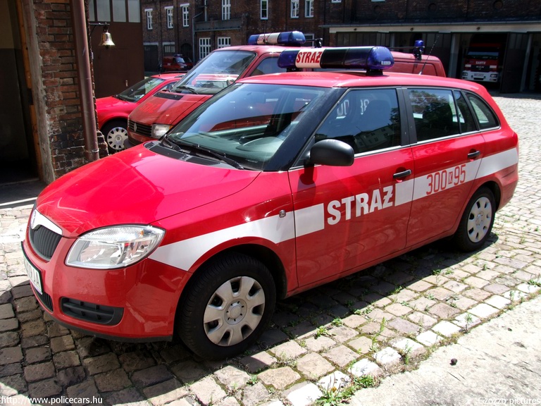Skoda Fabia II, Krakkó JRG1, fotó: Gzozzo pictures
Keywords: tûzoltó tûzoltóautó tûzoltóság Lengyelország lengyel