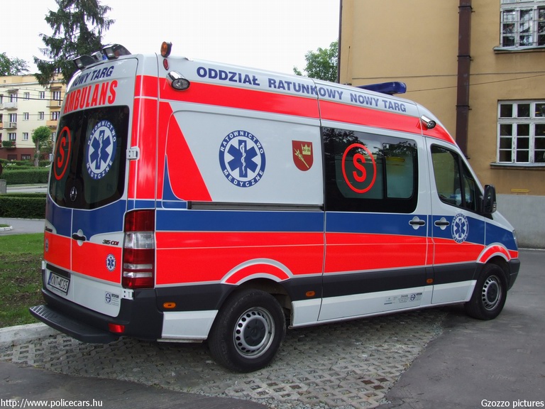 Mercedes Sprinter II, fotó: Gzozzo pictures
Keywords: mentő mentőautó Lengyelország lengyel
