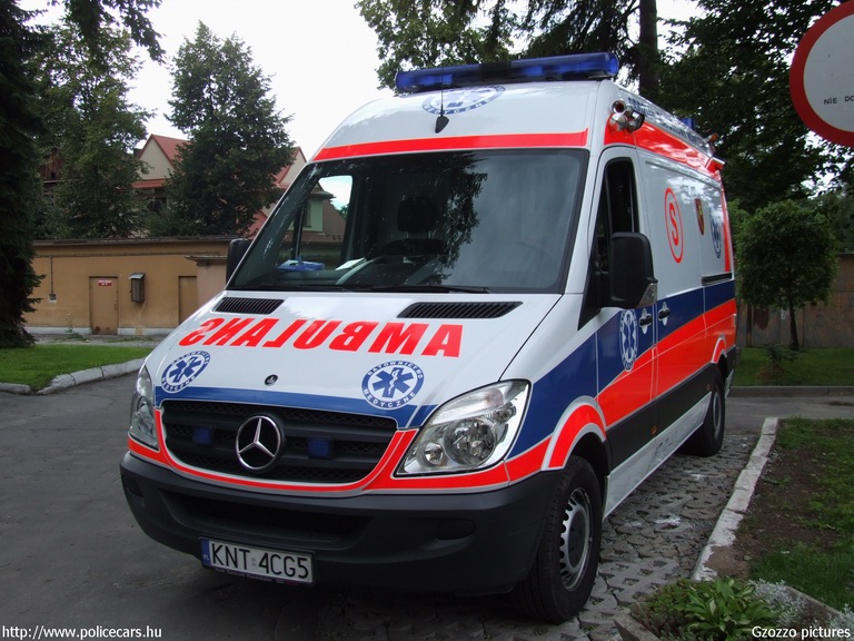 Mercedes Sprinter II, fotó: Gzozzo pictures
Keywords: mentő mentőautó Lengyelország lengyel