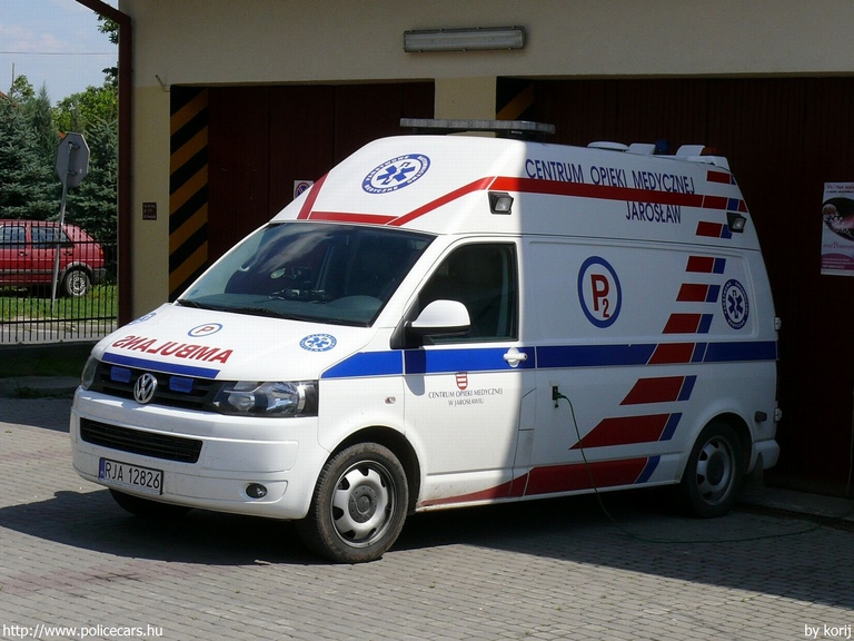 Volkswagen Transporter T5 facelift, fotó: korij
Keywords: mentő mentőautó lengyel Lengyelország