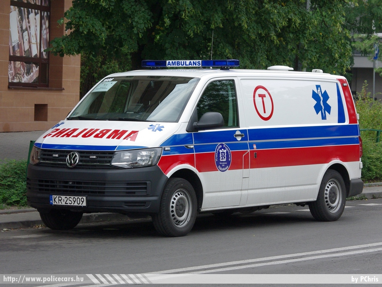 Volkswagen Transporter T6, fotó: PChris 
Keywords: lengyel lengyelország mentő ambulance