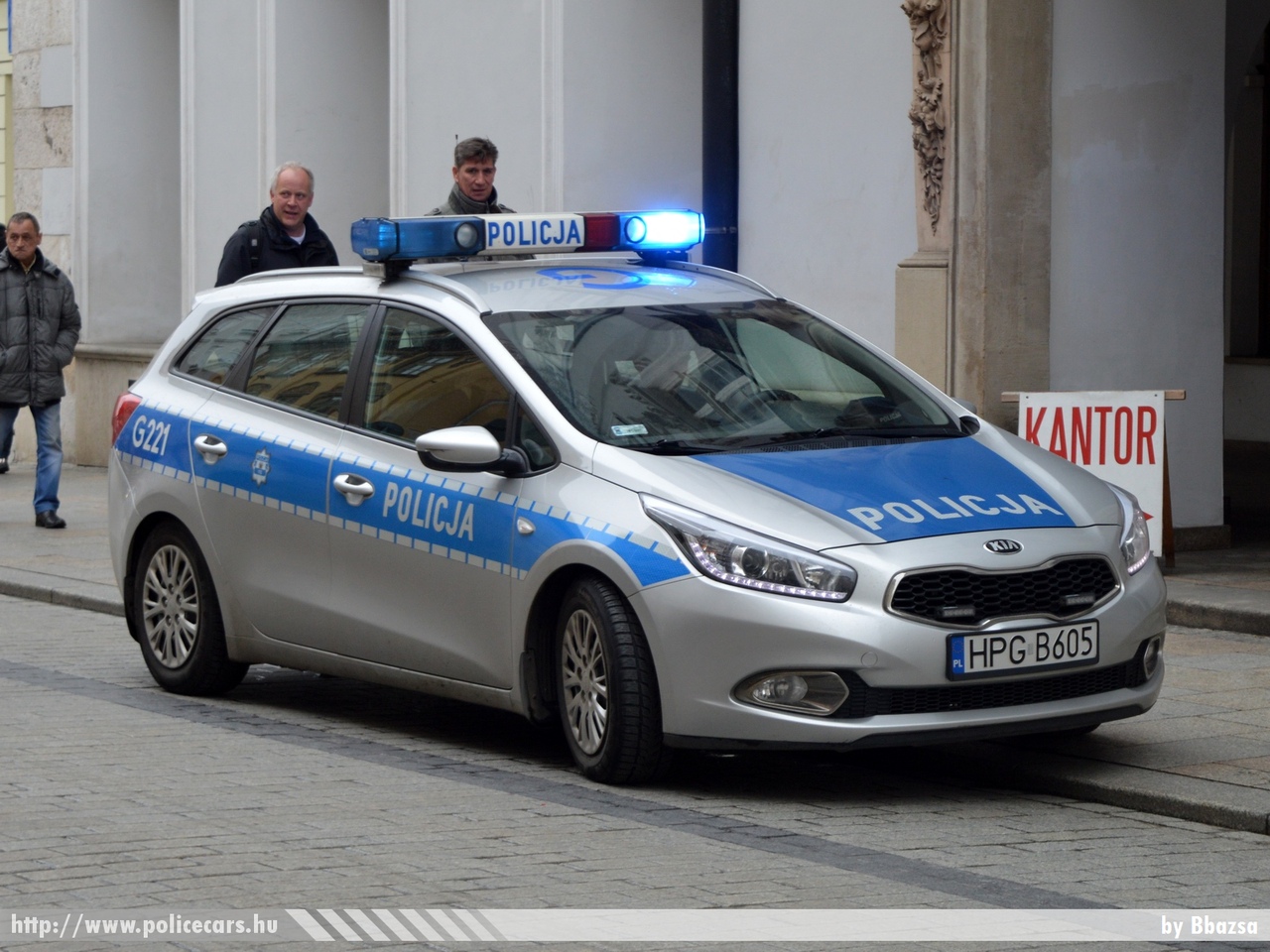 Kia Ceed SW, Krakkó, fotó: Bbazsa
Keywords: lengyel Lengyelország rendőr rendőrautó rendőrség határőrség polish Poland border police policecar