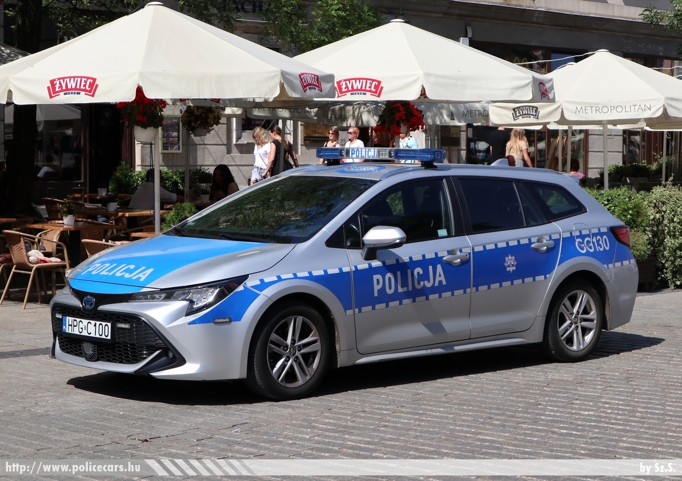 Toyota Corolla Touring Sports 1.8 Hybrid, fotó: Sz.S.
Keywords: lengyel Lengyelország polish Poland rendőr rendőrautó police policecar